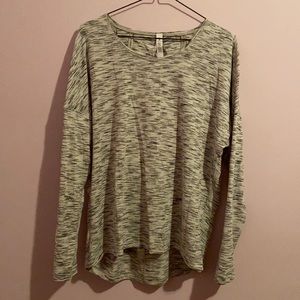 Lululemon long sleeve size 10